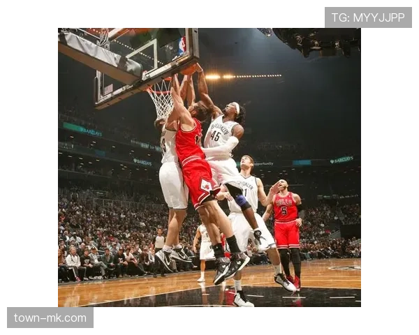 本·华莱士防守篮板贡献显著，改变活塞内线防守体系效率