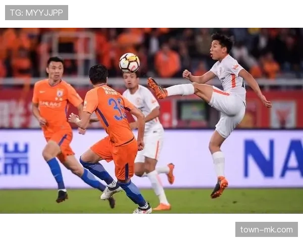 门将规则详解：触球限制与禁区内犯规判罚标准